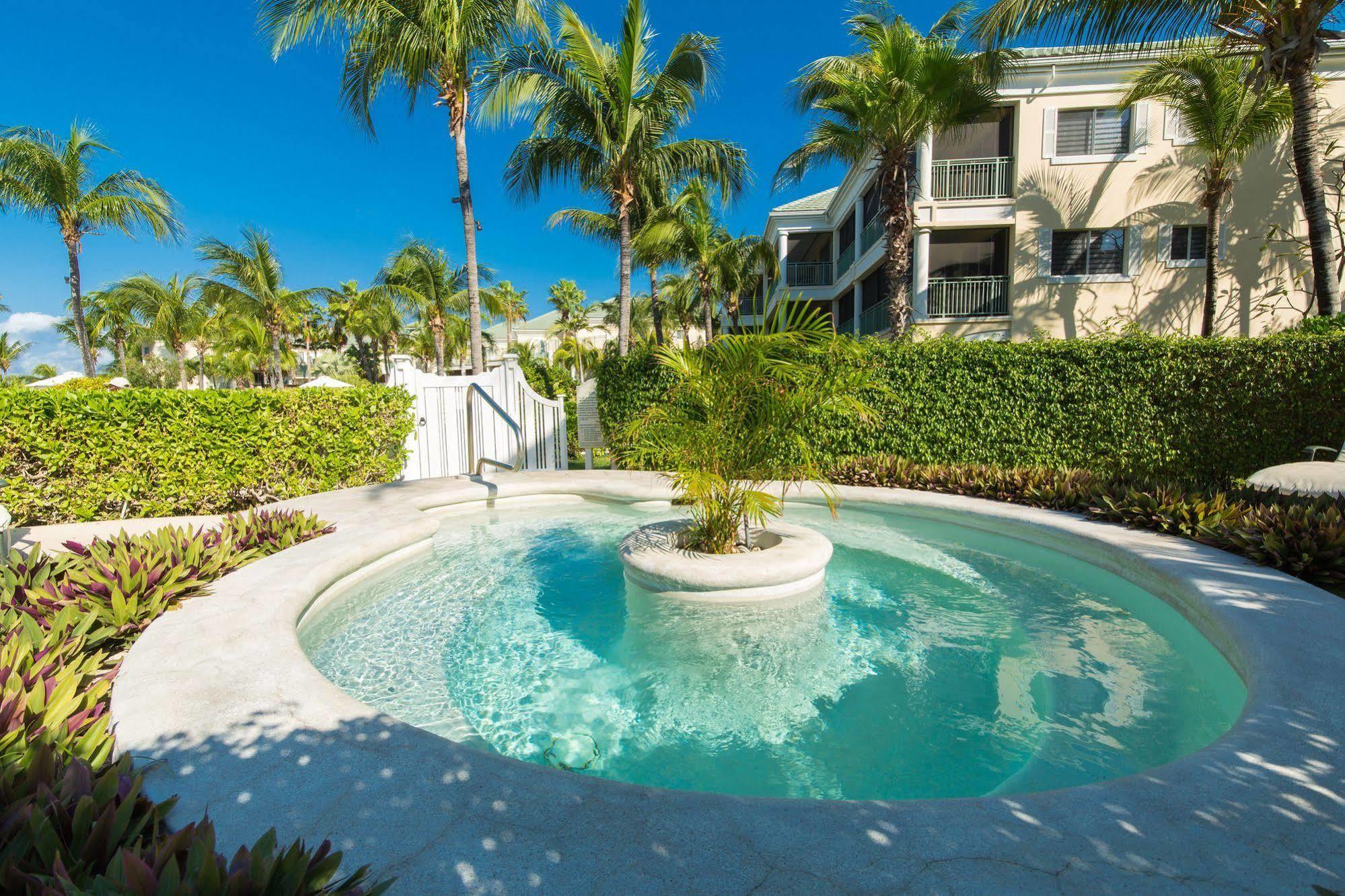 The Sands At Grace Bay Exterior photo